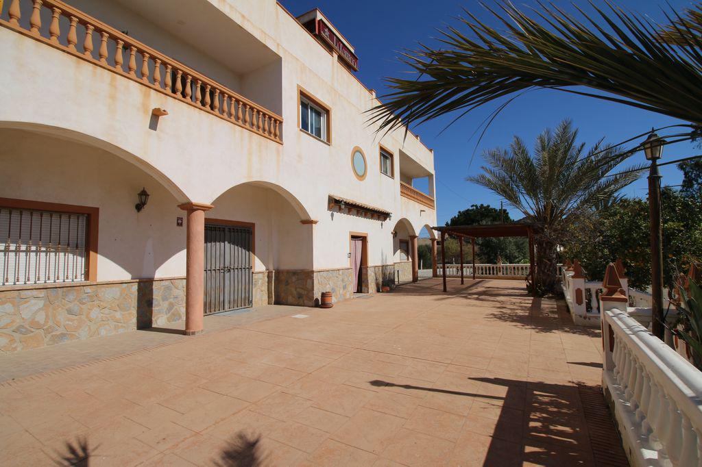 Villa for sale in La Muleria-Burjulú-Herrerías (Cuevas del Almanzora)