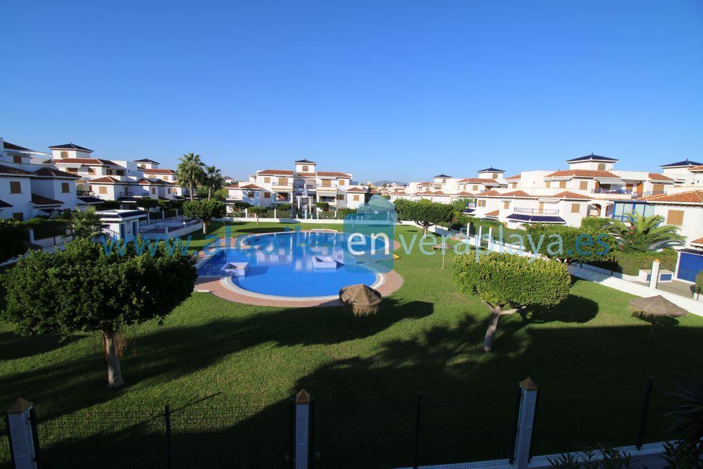 Penthouse for holidays in El Playazo (Vera)