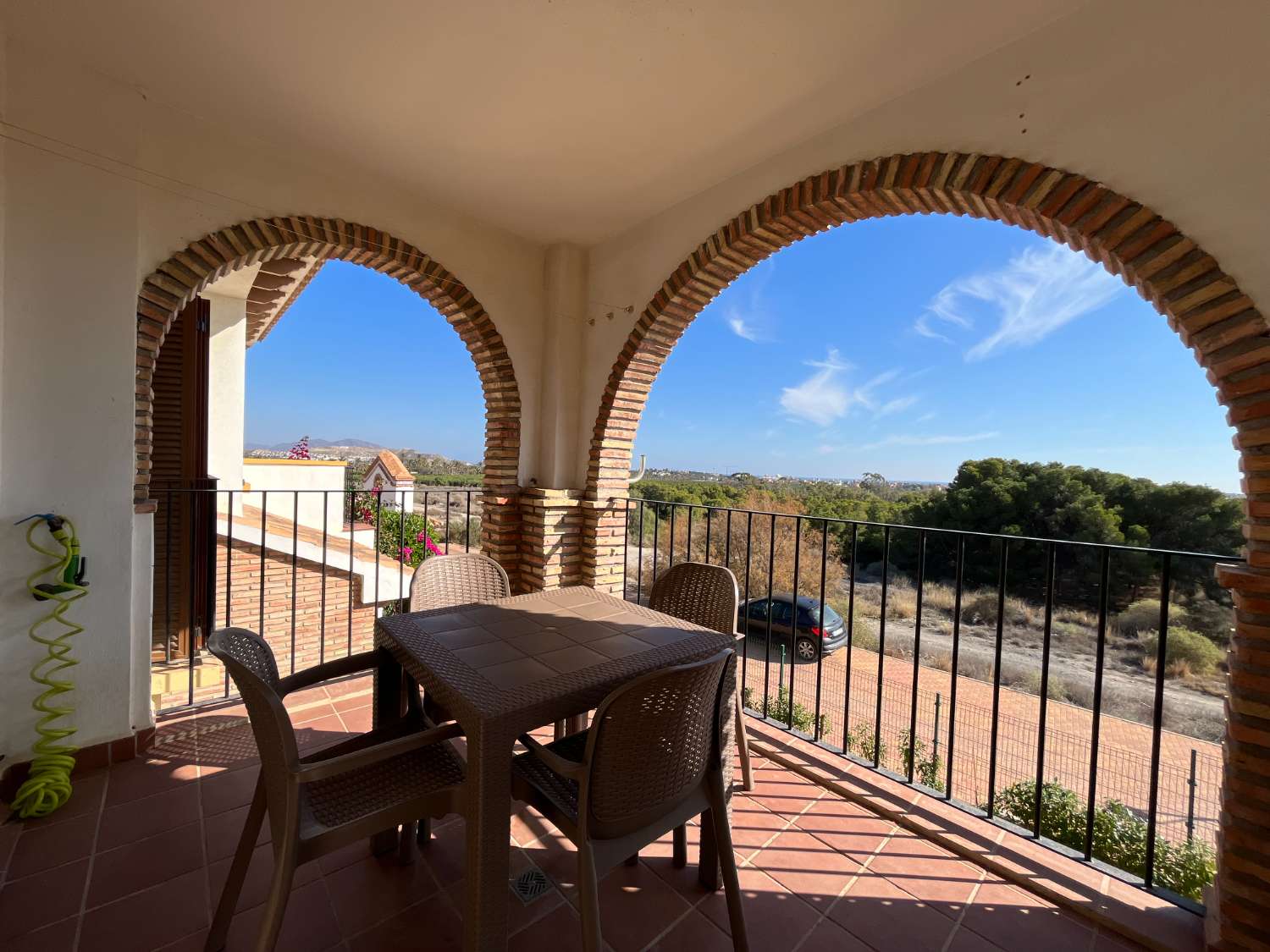 Appartement de 2 chambres à Al Andaluss Residencial SA1074