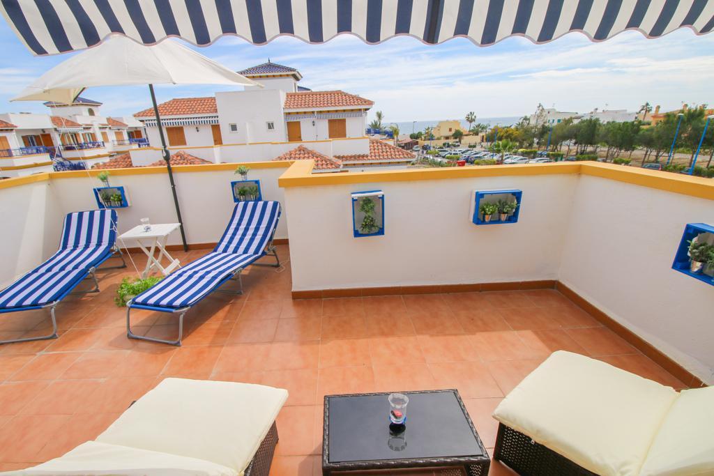 Penthouse for holidays in El Playazo (Vera)