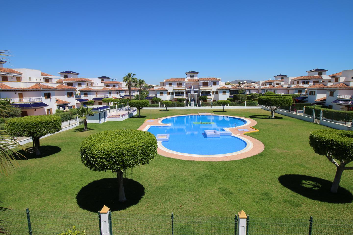 Penthouse for holidays in El Playazo (Vera)