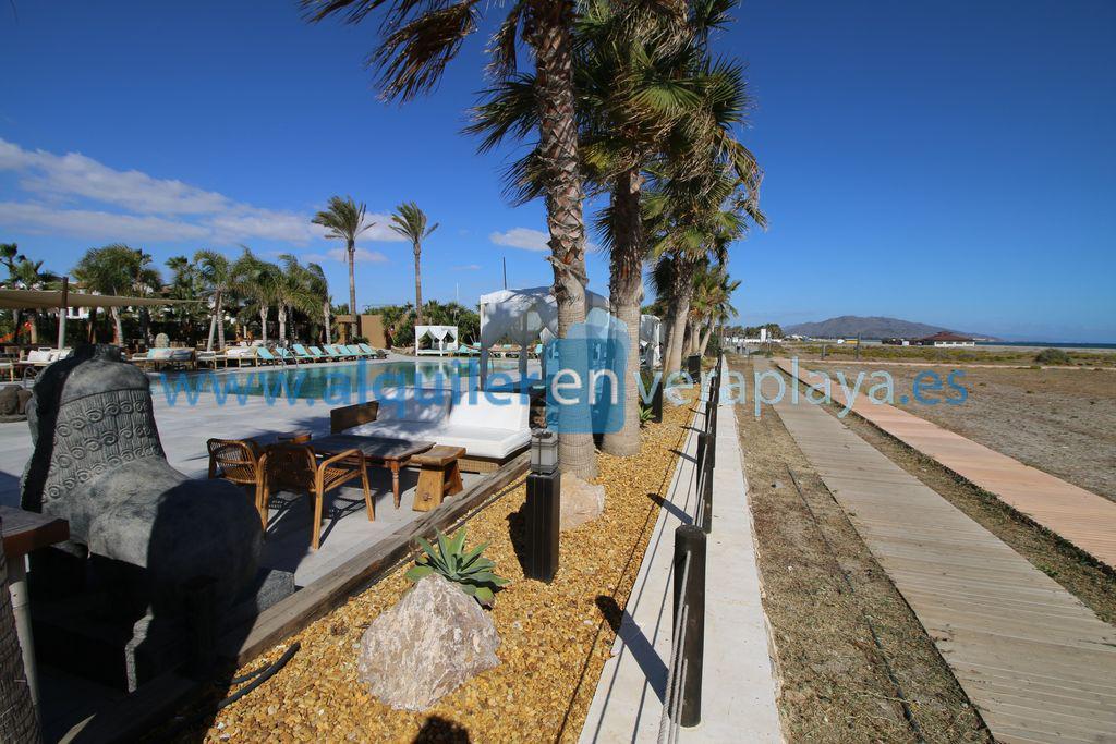 Ático de vacaciones en El Playazo (Vera)