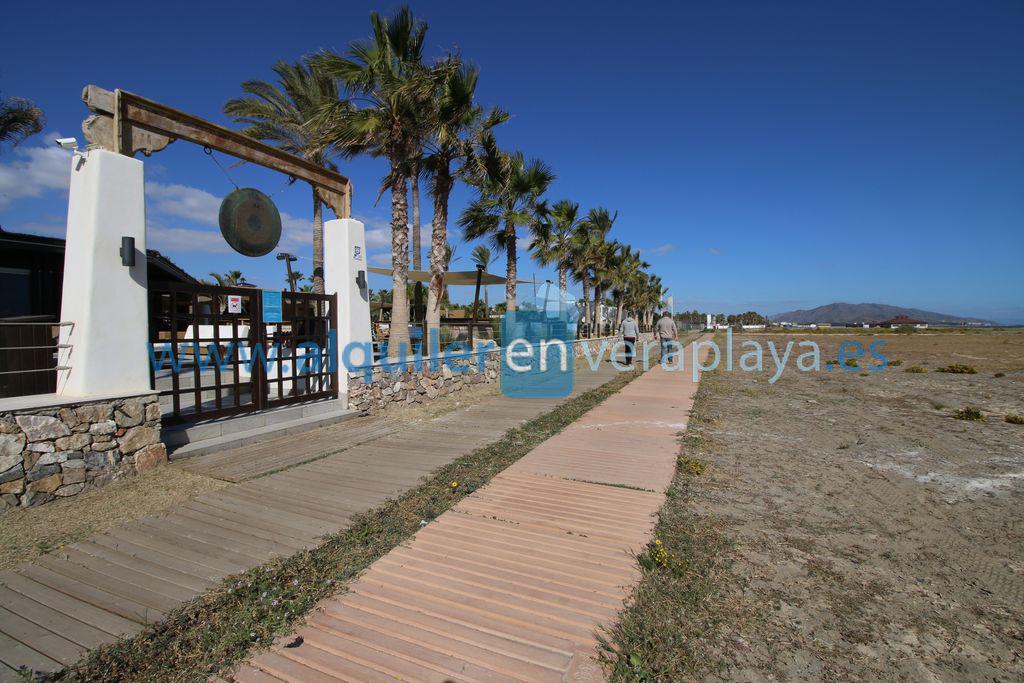 Penthouse for holidays in El Playazo (Vera)