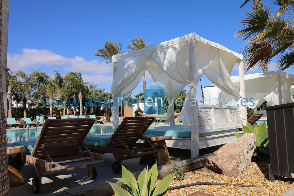 Penthouse for holidays in El Playazo (Vera)