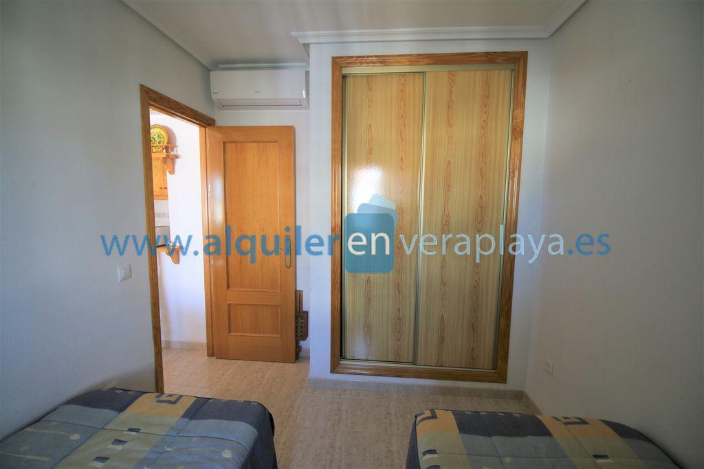 Penthouse for holidays in El Playazo (Vera)