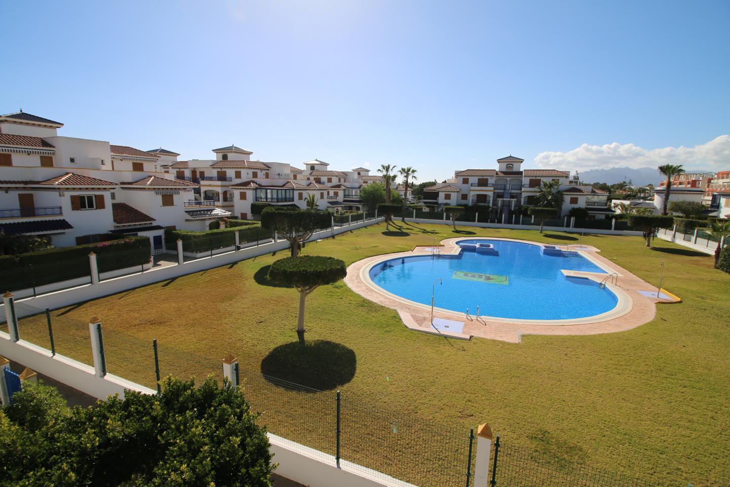 Penthouse for holidays in El Playazo (Vera)