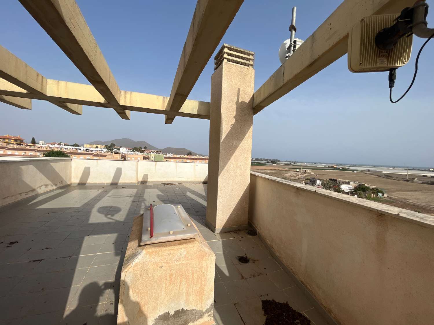 Ático de 2 dormitorios con vistas al mar en Palomares