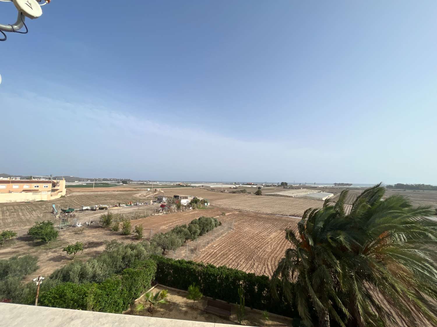 Ático de 2 dormitorios con vistas al mar en Palomares